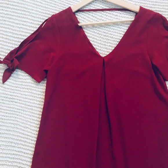 Dresses & Skirts - WEEKEND SALE! shift dress NWOT